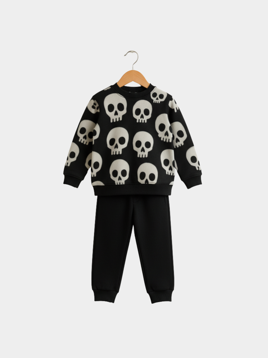 Cool Skulls Pattern Sweatshirt & Joggers Set